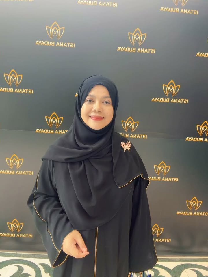 Tak sabar menunggu Sabtu ini untuk mendengar gemersik suara Ustaz Munif Hijjaz d…